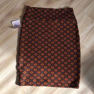NWT Lularoe Cassie skirt size M